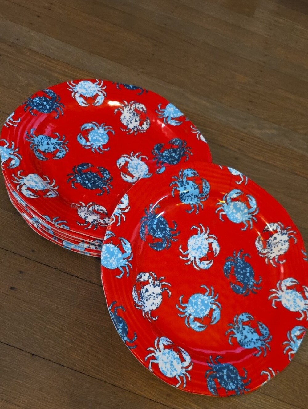 Cynthia Rowley Melamine 11" Red Melamine Plates w/ Blue Crab Motif - Set Of 7